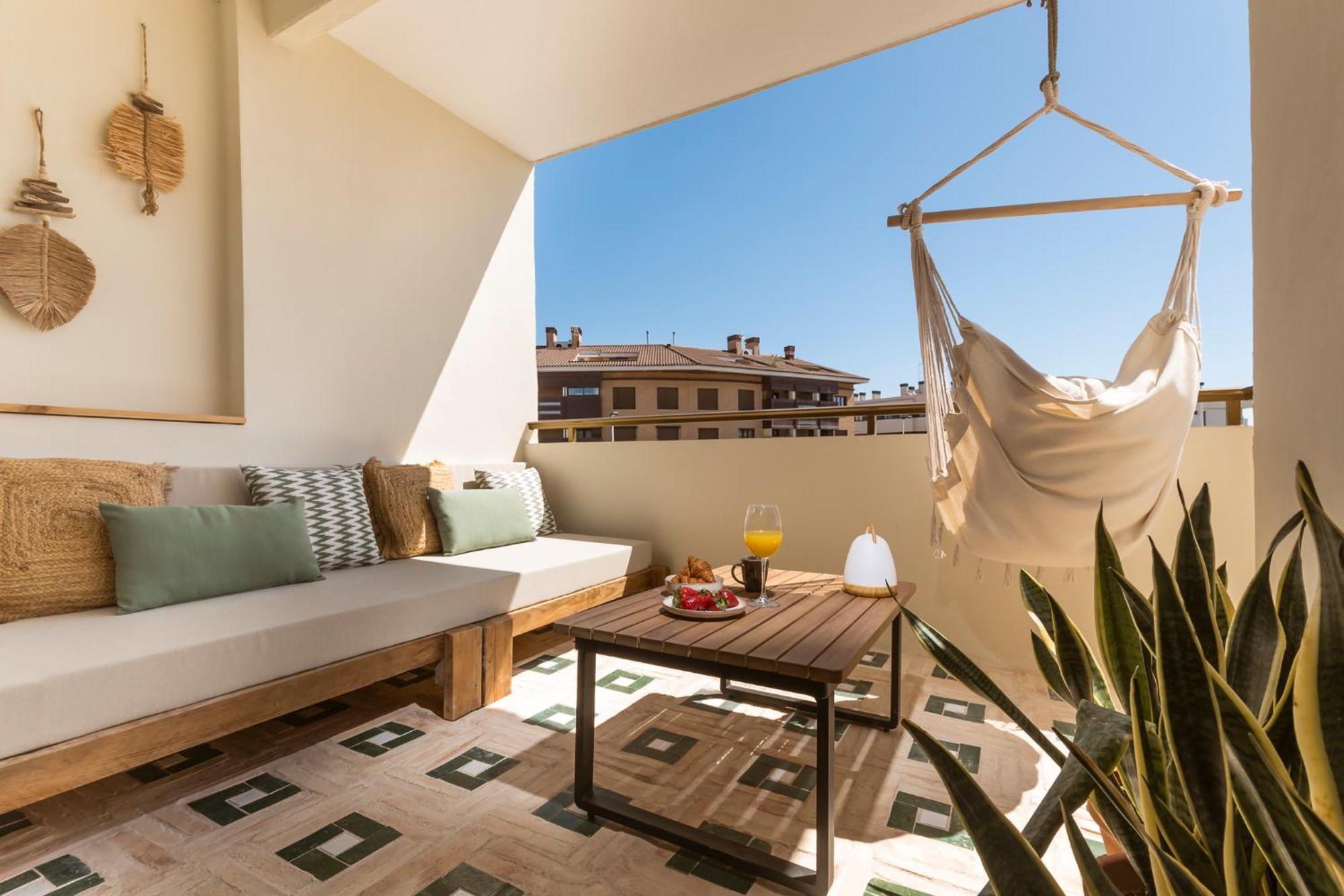 K-Sense By Nuka Homes Platja de Larenal Eksteriør bilde
