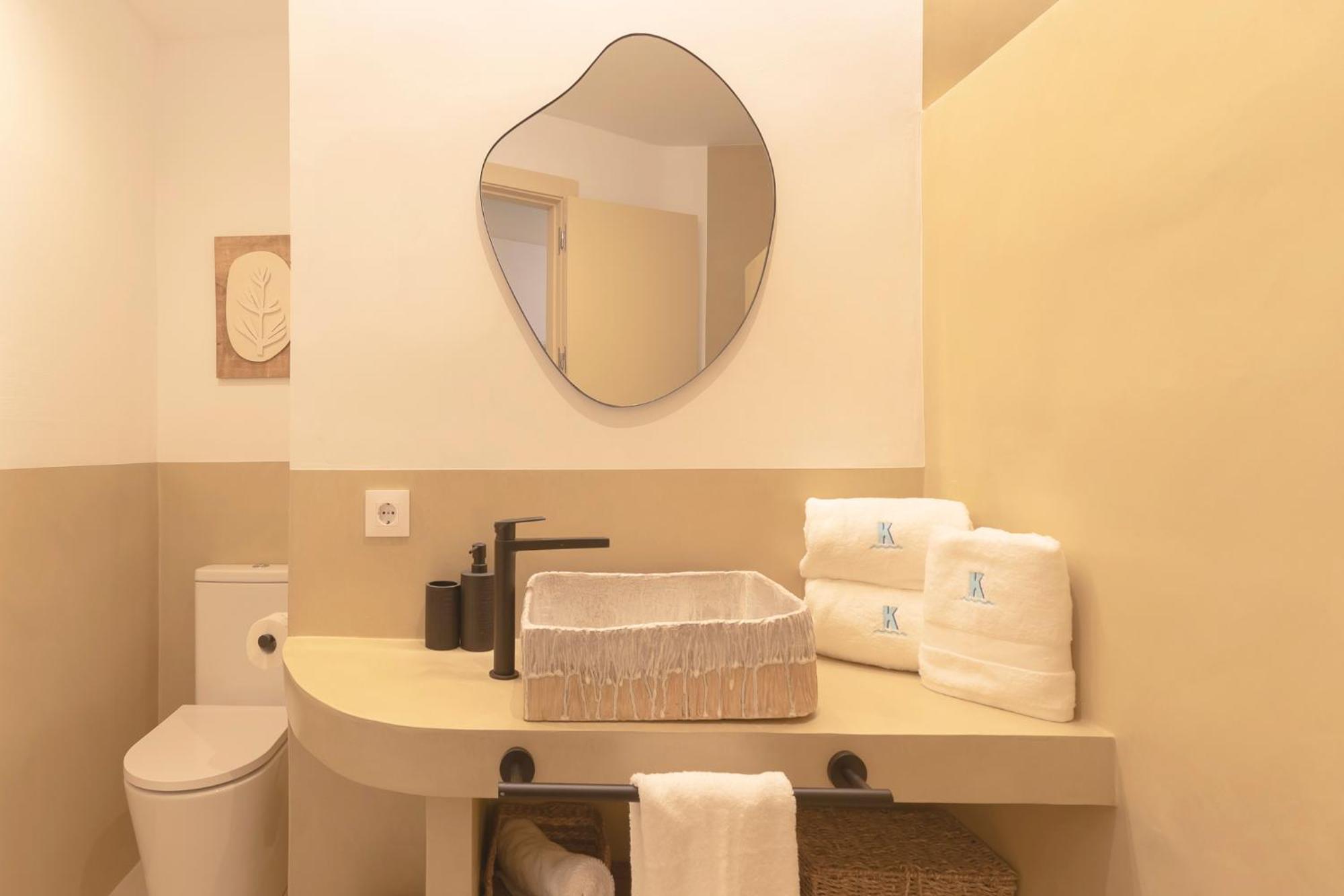 K-Sense By Nuka Homes Platja de Larenal Eksteriør bilde